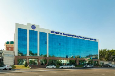 Özbekistan, Taşkent Cumhuriyet İşletme ve Yönetim Lisesi