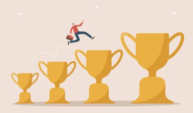 Zafer kavramı, iş geliştirme ve refah için doğru strateji, hedeflere ulaşmak, ödüller almak, sorunları çözmek için mantık ve zeka, yükselen bardaklar.