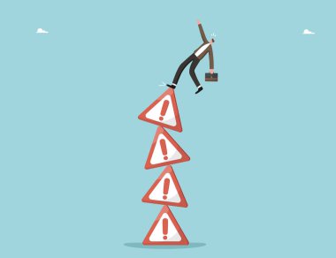 Karmaşık durum veya soruna doğru çözüm bulunamaması, sistem hataları ve öngörülemeyen durumlar, çözülmemiş görevlerin birikmesi, insan yol tehlike işaretleri yığınından düşer.