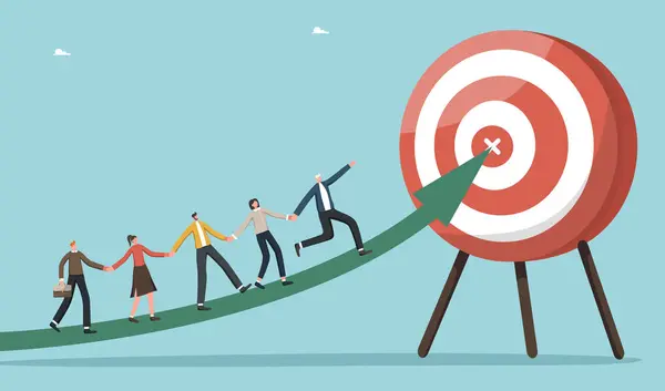 Çalışanların iş hedeflerine, takım çalışması istihbaratına veya yüksek sonuçlar için motivasyona, hedef belirleme konusunda doğruluk için danışmana yardım eden liderlik, takım dart tahtasında okla hedefe doğru yürüyor.