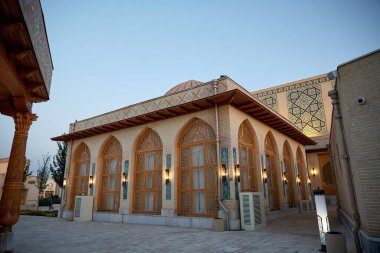 Semerkand 'daki Yeni Turizm Kompleksi Parkı İpek Yolu' ndaki avlu, tarihi güçle yapılmıştır..