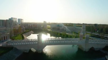 Sonsuz Şehir, İpek Yolu Semerkand, Özbekistan 'ın insansız hava aracı görüntüsü. 4k görüntü