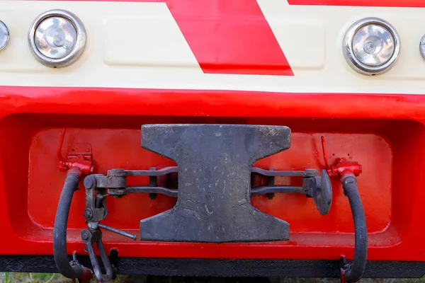 Zwarte Ijzeren Bumper Rode Locomotief — Stockfoto