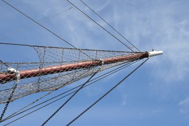 Geminin pruvasında ağ