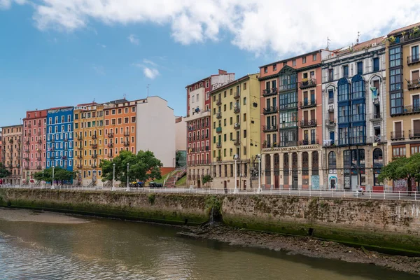Centro Bilbao Hermosa Arquitectura Del Edificio Vista Del Río Nervión — Foto de Stock