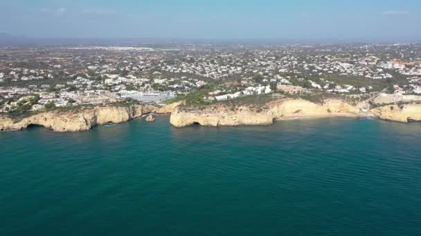 Luftaufnahme Der Berühmten Küste Der Algarve Süden Portugals Berühmtes Reiseziel — Stockvideo
