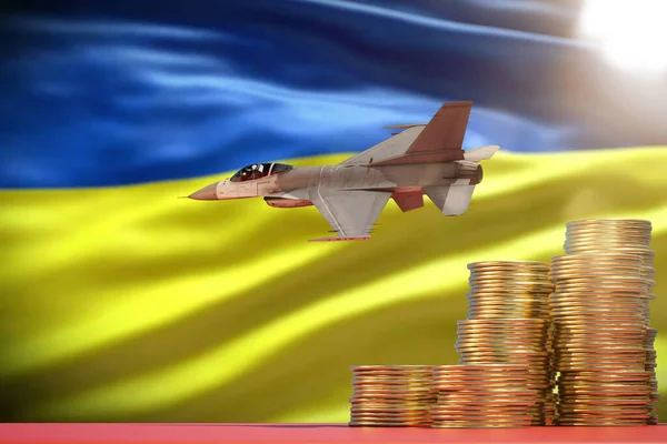 将美国飞机转移到乌克兰 以乌克兰国旗为背景的飞机和金币 3D渲染 — 图库照片