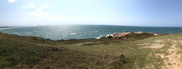 panormica da praia de garopaba 