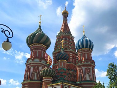 Moskova, Rusya 'daki renkli kubbeleriyle Aziz Basil Katedrali