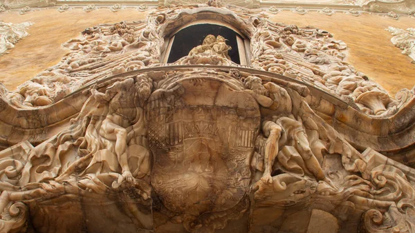 Esculturas Muralla Edificio Histórico Ciudad Valencia España —  Fotos de Stock