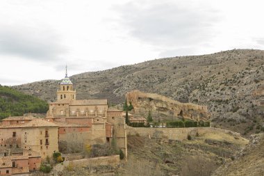 Albarracin 'in ortaçağ köyü manzarası