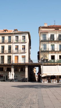 Segovia (İspanya) Plaza Belediye Başkanı 'ndaki eski binalar)