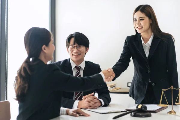 Female Lawyer Shaking Hands Client Discussing Deal Agreement Together Signing — Stock Photo, Image