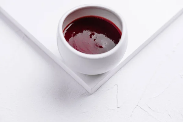 Jar Red Berry Jam Isolated — Zdjęcie stockowe
