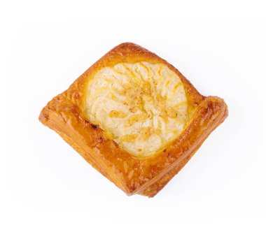 Beyaz arka planda izole edilmiş süzme peynirli çörek