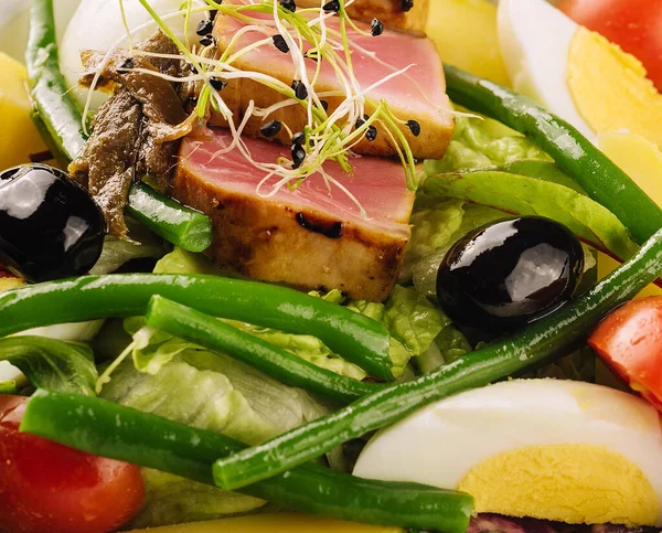 stock image Nicoise salad with tuma and tomato