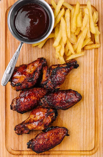 Fried Glazed Chicken Wings Legs — Stock Photo, Image