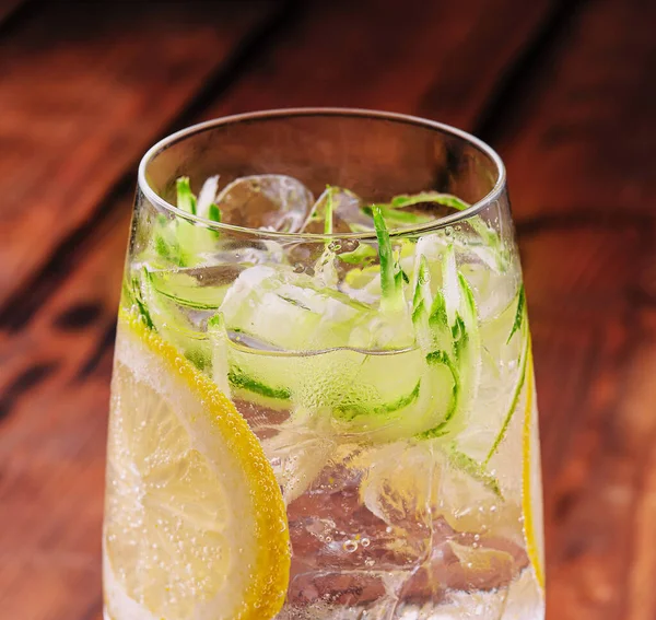 Summer Refreshing Non Alcoholic Cocktails Lemon Cucumber — Stock fotografie