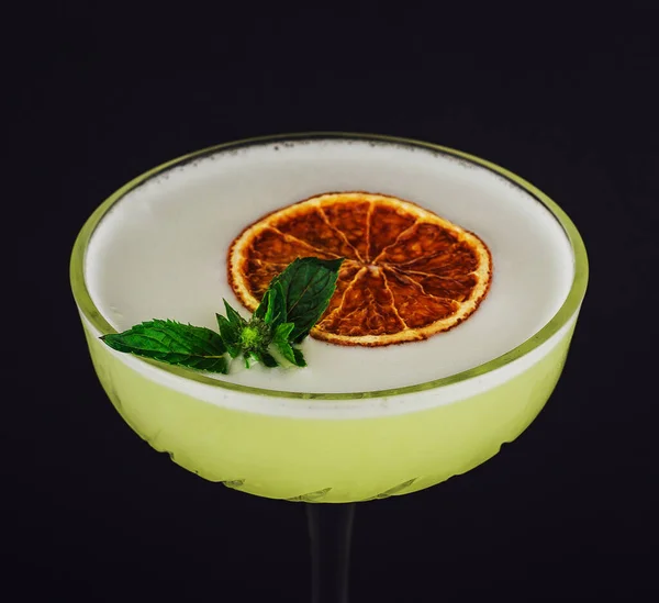 Classic Margarita Cocktail Mint Leaves — Stockfoto