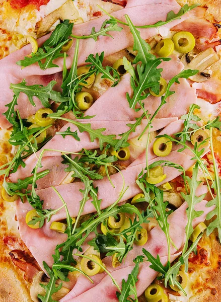 Stock image Fresh pizza close up on top view