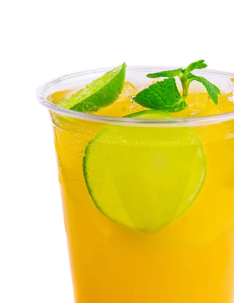 Alcohol Cocktails Orange Juice Lime Slices — стоковое фото