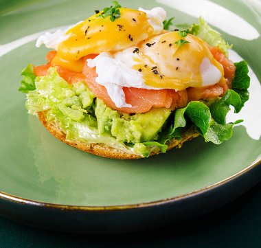 Wholemeal Bread Toast, smashed Avocado, Salmon and Egg