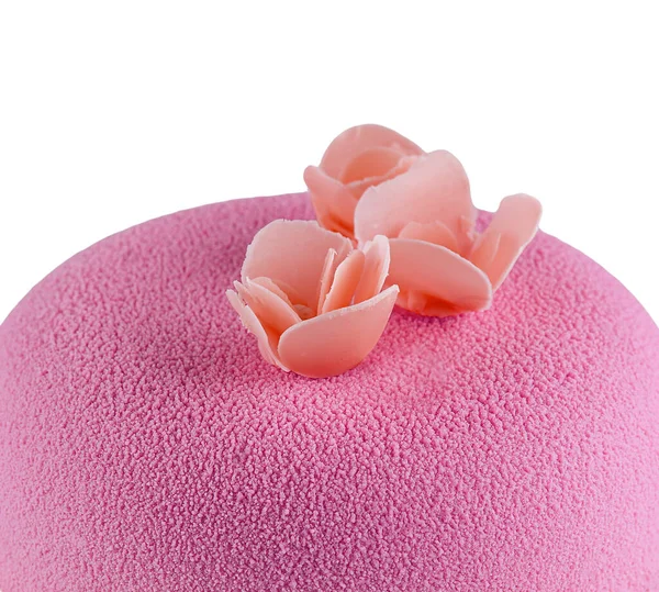 ホワイトプレート上のピンクムースケーキ — ストック写真
