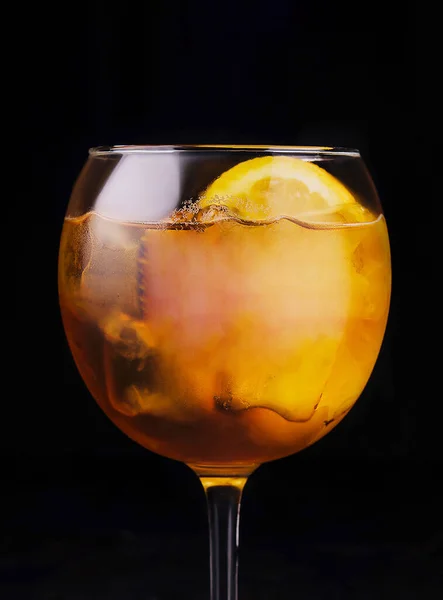 Transparent Glass Bright Orange Alcoholic Drink Ice Cubes — Fotografia de Stock