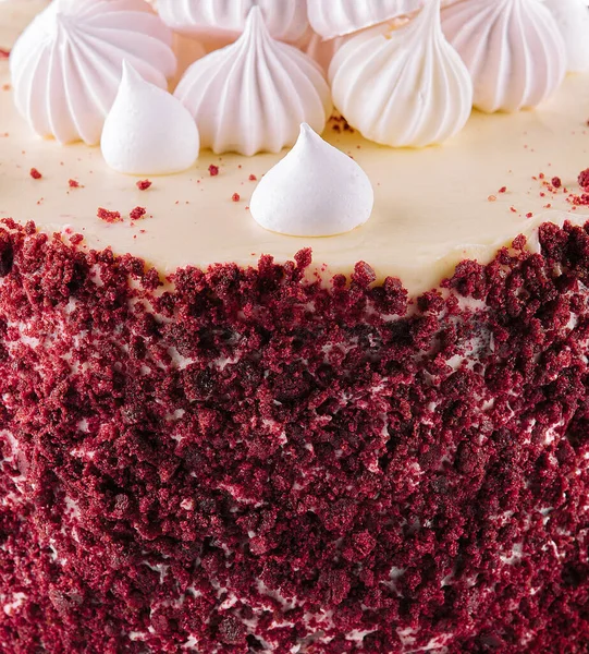Delicious Homemade Red Velvet Cake Meringue — Φωτογραφία Αρχείου