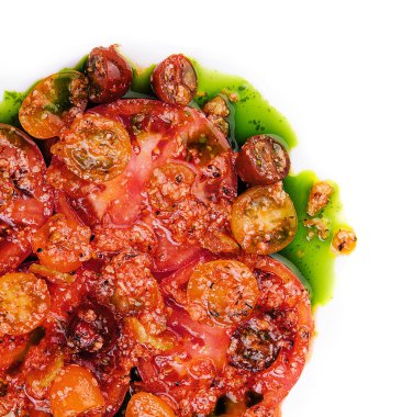 Gnocchi fried with cherry tomatoes with basil and spinach pesto