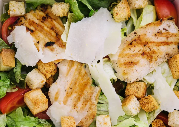 Caesar Salad Packed Craft Box Take Away — Stockfoto