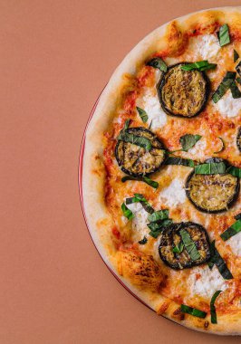 Vegetarian pizza with roasted vegetables