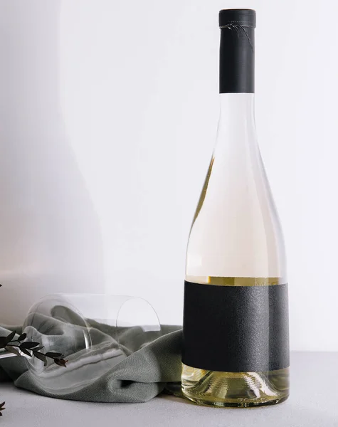 Μπουκάλι Λευκό Κρασί Ποτήρι Της — Φωτογραφία Αρχείου