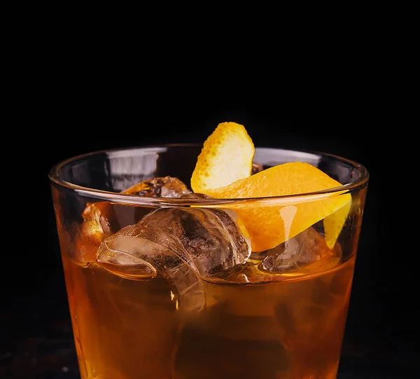 Old Fashioned Cocktail Ice Orange Peel — Fotografie, imagine de stoc