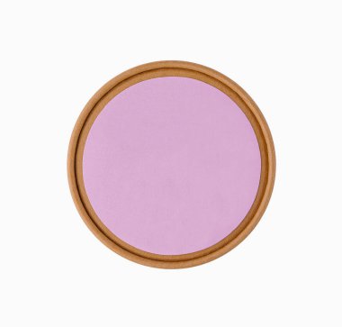 Dondurma kağıt bardakta, en üstte.