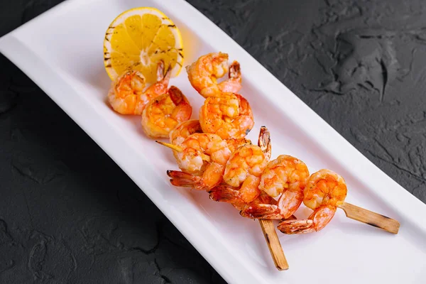 Grilled Shrimp Scampi Skewers with lemon
