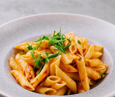 Domates soslu makarna.