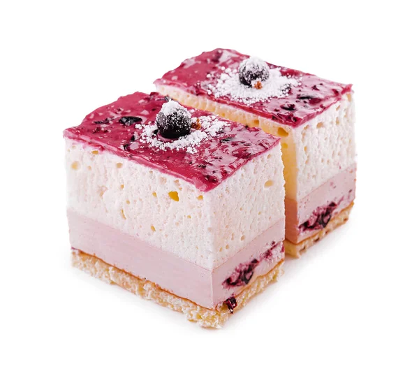 Bisküvili sufle kek, beyazlı kuş sütü.