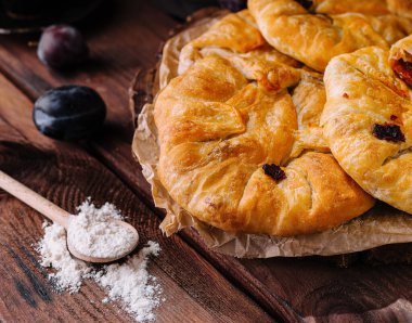 Lezzetli taze erikli vertuta