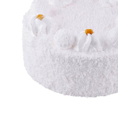 Beyaz arka planda duran fındıklı kremalı lezzetli hindistan cevizli kek.