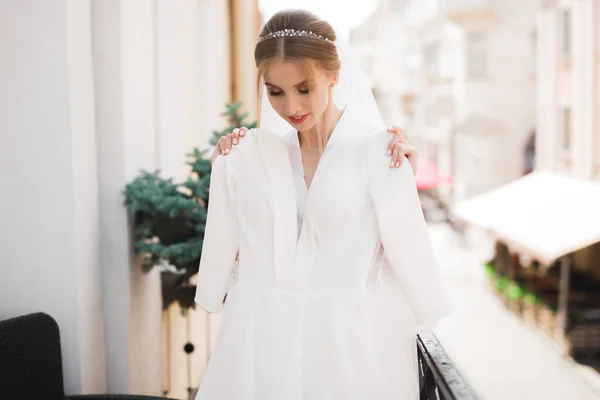결혼식 베일을 아름다운 신부의 — 스톡 사진