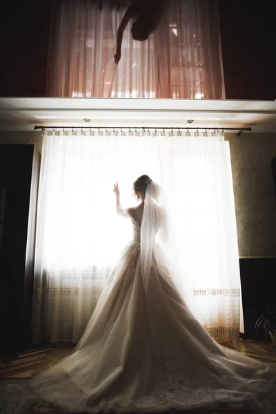 Düğün Sabahı Peçeli Güzel Bir Gelin Portresi — Stok fotoğraf