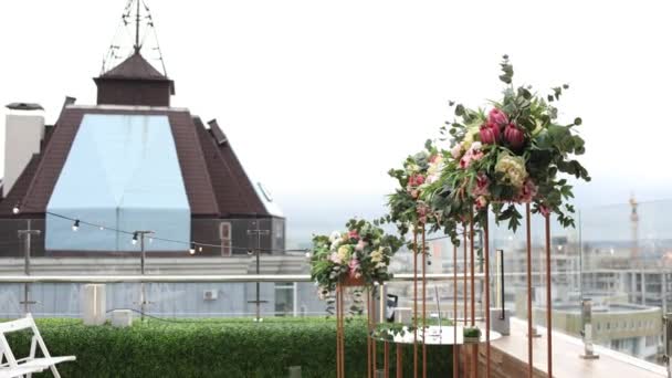 Arco Para Uma Cerimônia Casamento Telhado — Vídeo de Stock