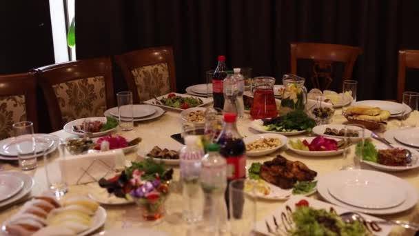 Food Drinks Wedding Celebration Table Restaurant — Vídeos de Stock