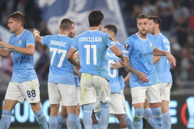 Roma, İtalya 27.10.2022: Lazio 'lu Milinkoviç Saviç 1-1' lik skorla Uefa Avrupa Ligi 2022-2023, F Grubu - SS eşleşmesi 5, SS Lazio ile FC Midtjylland arasındaki futbol karşılaşmasını İtalya 'nın başkenti Roma' daki Olimpiyat Stadyumu 'nda kutluyor..