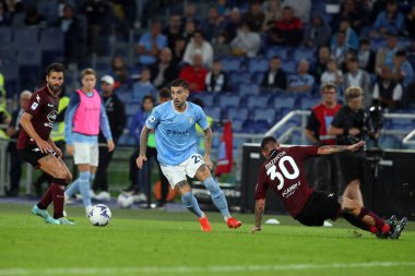 Roma, İtalya 30.10.2022: Candreva, Lazio 'lu Zaccagni, İtalya Futbol Şampiyonası Serisi A 2022-2023, İtalya' nın başkenti Roma 'da bulunan Olimpiyat Stadyumu' nda SS Lazio ile Salernitana Calcio arasında oynanan karşılaşma..