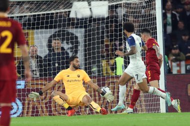 Roma, İtalya 06.11.2022: Lazio 'lu Anderson ilk golü attı ve İtalya Serie A şampiyonluk maçında AS Roma-SS Lazio karşılaşmasını İtalya' nın başkenti Roma 'da 06 Kasım 2022' de kutladı..