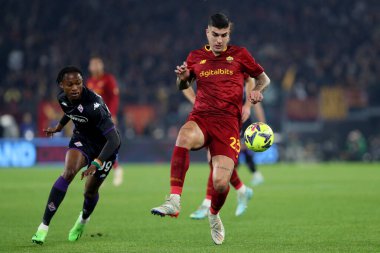 Rome, Italy 15.01.2023:  Kouame (Fiorentina), Gianluca Mancini (AS ROMA) in action during the Serie A football match between AS Roma and AC Fiorentina  at Stadio Olimpico on January 15, 2023 in Rome, Italy.