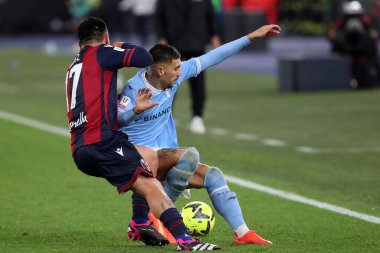 Rome, Italy 19.01.2023: Gary Medel (Bol), Mattia Zaccagni (Lazio) in action during  the Freccia Rossa Italy Cup match between SS Lazio and Bologna  at Stadio Olimpico on January 19, 2023 in Rome, Italy.