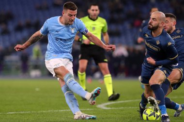 Rome, Italy 29.1.2023: Milinkovic Savic (Lazio), Saponara (Fiorentina) in action during the Serie A football match, day 20, between SS Lazio vs Acf Fiorentina at Stadio Olimpico on January 29, 2023 in Rome, Italy.